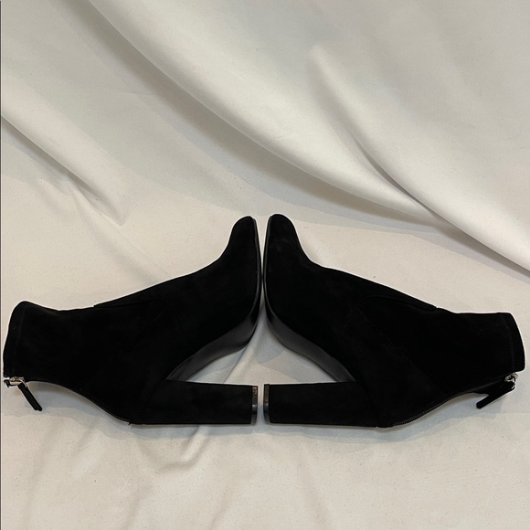 Steve Madden Black Women's Boots - Picture 5 of 10